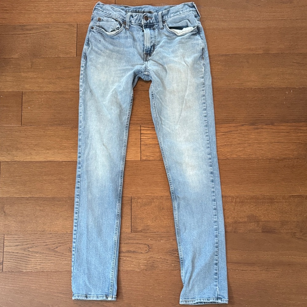 Old Navy Men’s Slim Jeans - Light Blue Denim (Size: 30x36)
